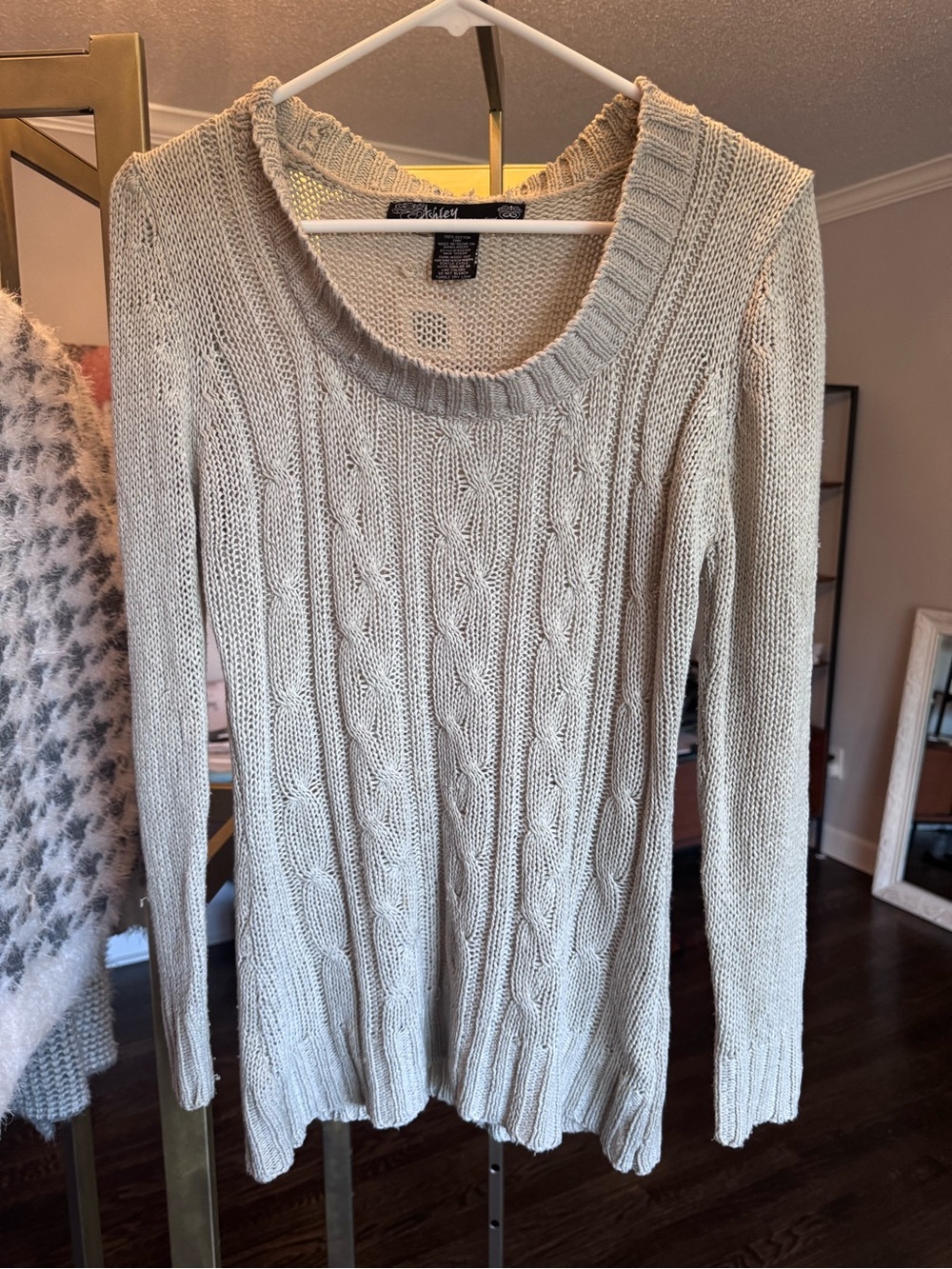 26 International Cable Knit Scoop Neck Sweater - Cream
